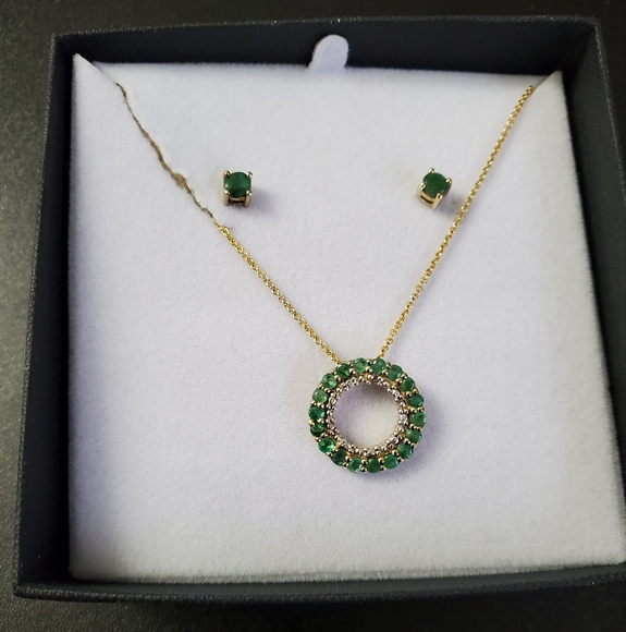 Sterling Silver 925 Gold Genuine Emerald Diamond Cut Necklace and Earrings - Picture 6 of 12